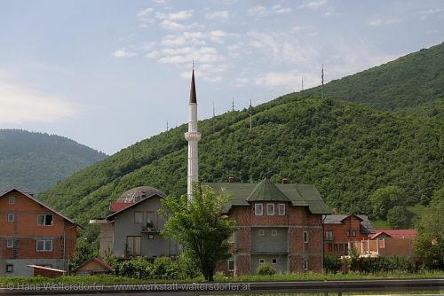 0905-2483